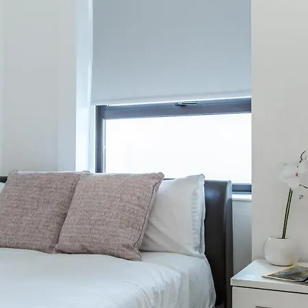 The Hub Harrow Modern City Center Apartments Apartment Harrow