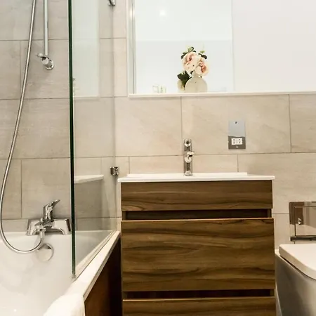 The Hub Harrow Modern City Center Apartments Harrow