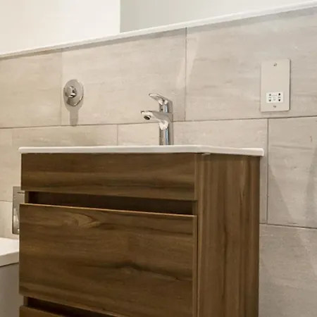 The Hub Harrow Modern City Center Apartments Apartment *