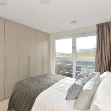 Vauxhall Bridge Road By Aeria Apartment