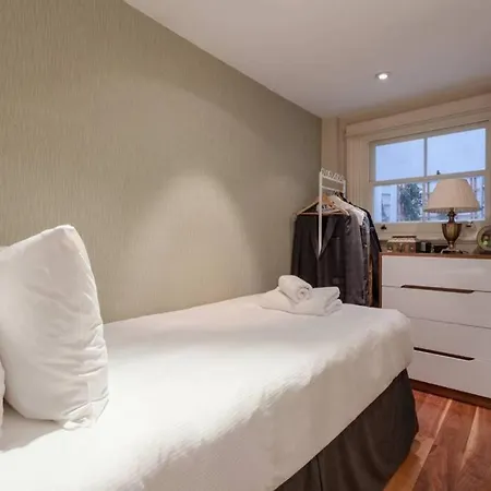 Perfect Family In South Kensington *