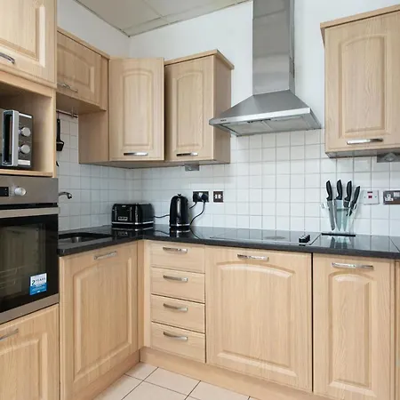 Apartment Skyvillion - 3bed Penthouse Near Airport, O2 Arena, Excel Centre With Parking