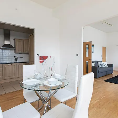 Apartment Skyvillion - 3bed Penthouse Near Airport, O2 Arena, Excel Centre With Parking *