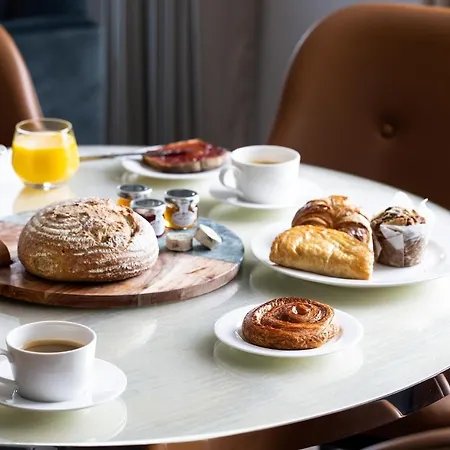 15 Basil Street Knightsbridge, Luxury Serviced 5*