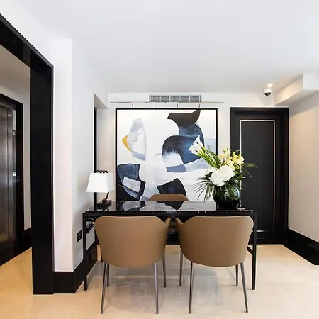 Aparthotel 15 Basil Street Knightsbridge, Luxury Serviced