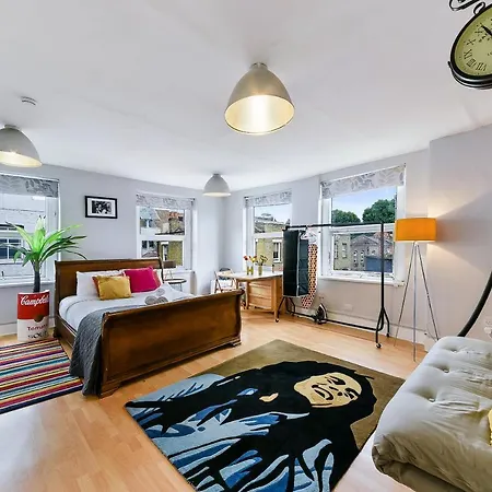 Bob Marley Studio - Shoreditch Near Liverpool Street Apartment London