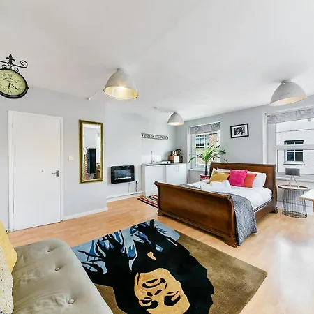 Bob Marley Studio - Shoreditch Near Liverpool Street Apartment *