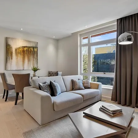 Vauxhall Bridge Road By Aeria Apartment
