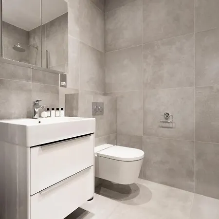 Red Lion Square By Onefinestay * London