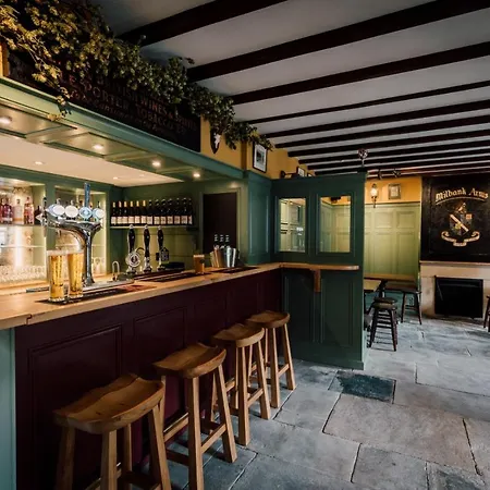 The Milbank Arms Bed & Breakfast 3*