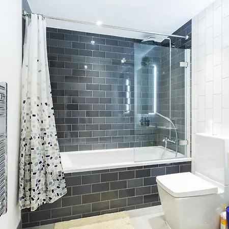 Apartamento Austin David Royal Wharf *