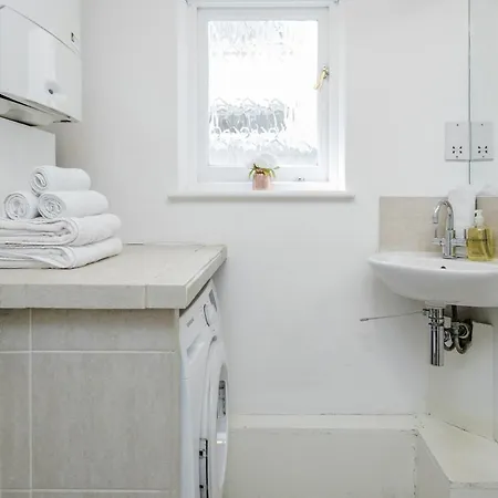 Oxford Street Homestay