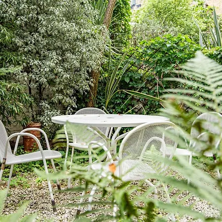 Bright Chelsea Garden Nest Apartment *