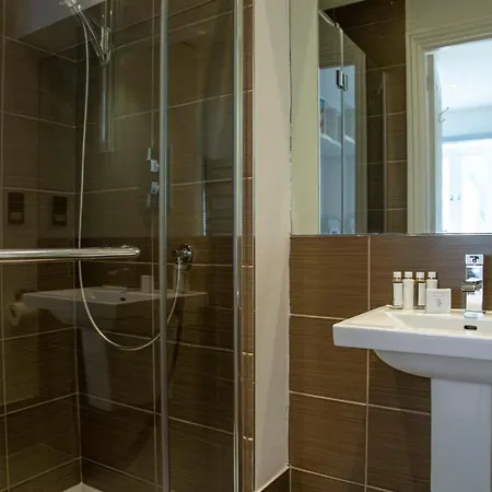 Apartment Bright Chelsea Garden Nest London