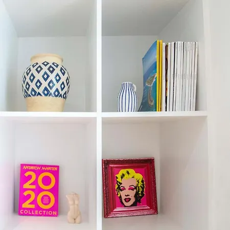 Bright Chelsea Garden Nest Apartment