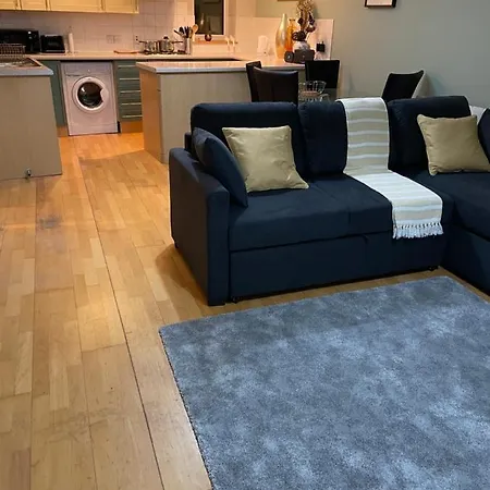 Greenwich Centre Nky Apartment *