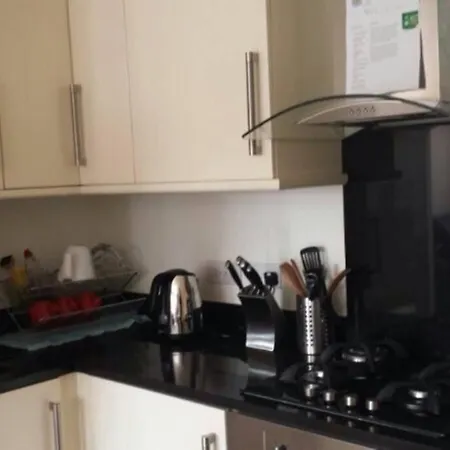 Apartment Charming Flat In Golders Green With Parking Space *