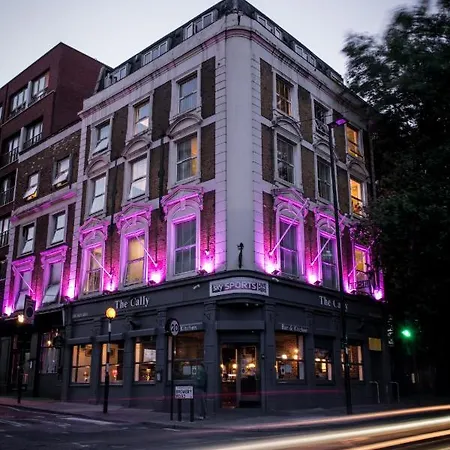 K W Hotel London