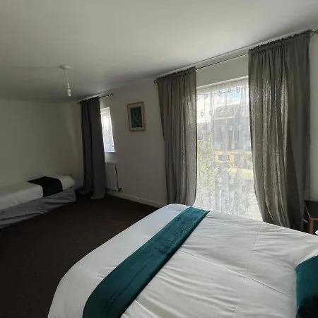 Barking,dagenham Leisure And Contractors Barking (Greater London)
