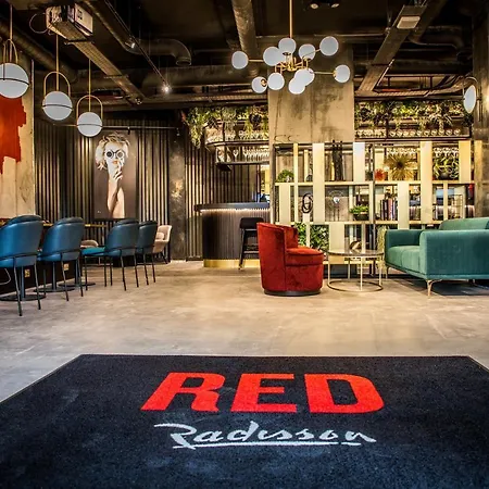 Radisson Red Greenwich The O2 4* London