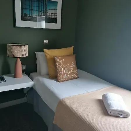 Hotel Old Ship Hackney London