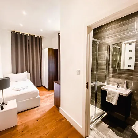 Hotel Titiwangsa One At Paddington 4*