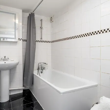 Russell Sq - 2 Bed Apartamento