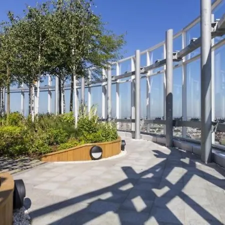 Luxurious 1 Bedroom With Gym And Roof Terrace Apartment