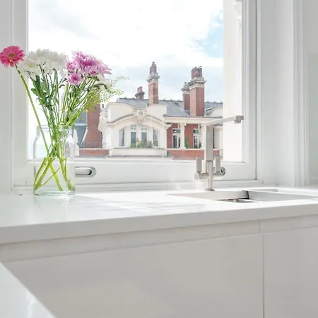 Stunning One Bedroom In Location