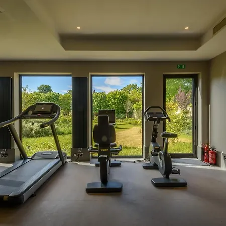 Warren House 4* Kingston upon Thames (Greater London)