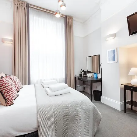 Notting Hill By Capital 4* לונדון
