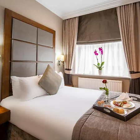 Gem Langham Court 4* London