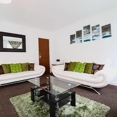 Barking,dagenham Leisure And Contractors * Barking (Greater London)
