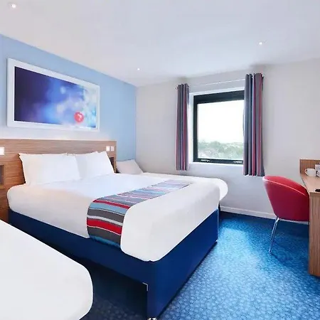 Travelodge London 3* Feltham