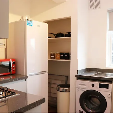 Modern Newgate - Kingsbury Underground, All Local Amenities On Your Doorstep * Harrow