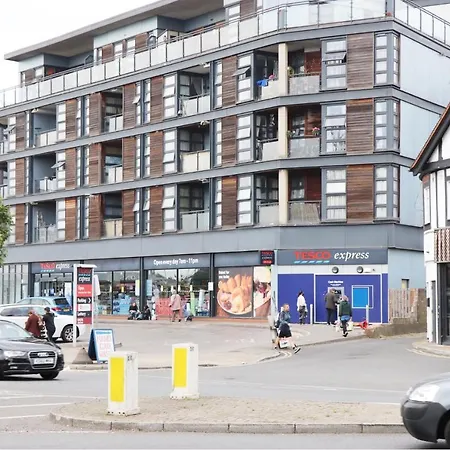 Modern Newgate - Kingsbury Underground, All Local Amenities On Your Doorstep * Harrow