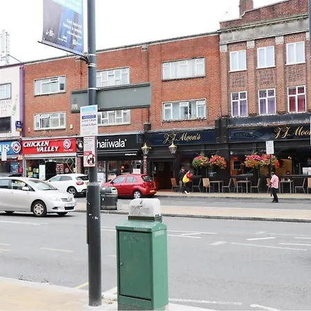 Apartment Modern Newgate - Kingsbury Underground, All Local Amenities On Your Doorstep *
