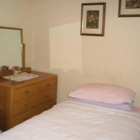 Bed & Breakfast Kew Gardens National Archives Forest Road London