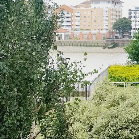 Apartment Luxury Canary Wharf With Free Parking *