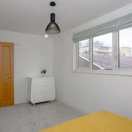 Spacious 3 Bedroom With Large Balcony Apartment