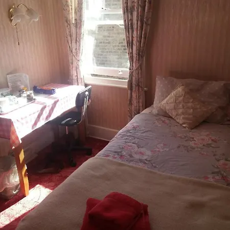 Kew Gardens National Archives Forest Road Bed & Breakfast London