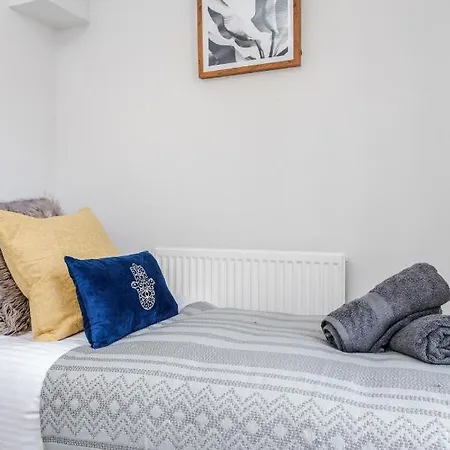 Apartment Stunning 2-bed Apt - Free Parking - Camden - - Zoo - Shop - Events London