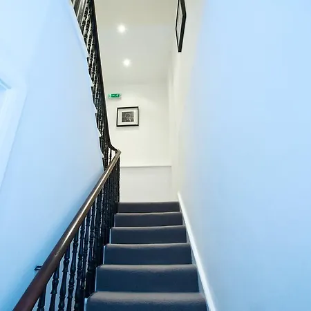 Apartment Kensington