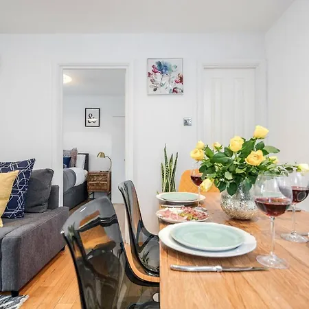 Apartment Stunning 2-bed Apt - Free Parking - Camden - - Zoo - Shop - Events