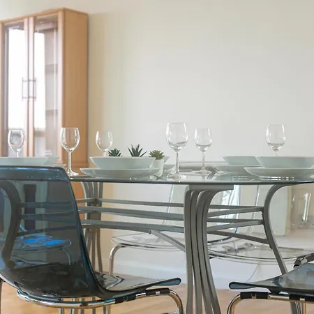 Apartment Skyvillion - 3bed Penthouse Near Airport, O2 Arena, Excel Centre With Parking