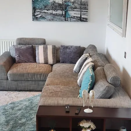 Luxury Canary Wharf With Free Parking Apartment *