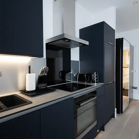 Apartment Queensberry Place By Stayo