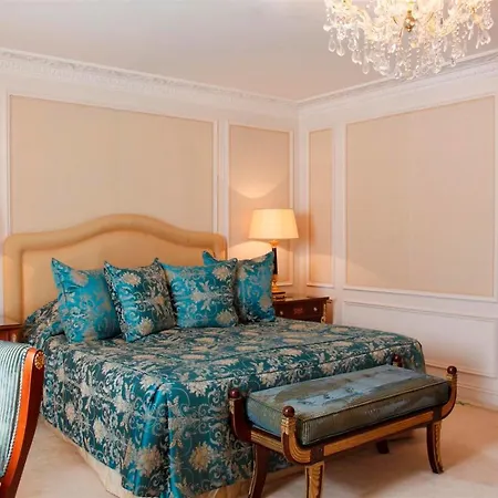 Bentley Hotel