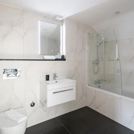 Apartment Queensberry Place By Stayo *