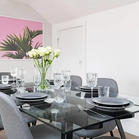 Apartment Queensberry Place By Stayo